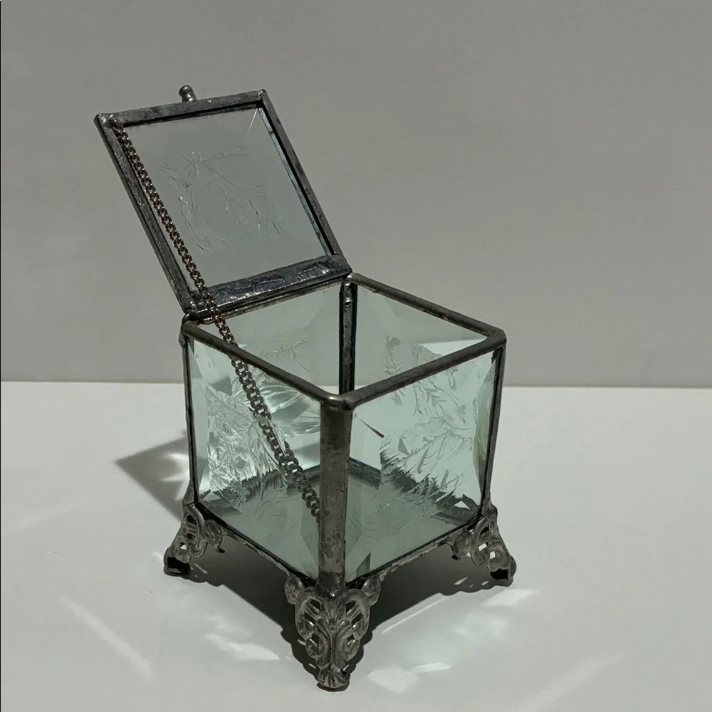Vintage French Victorian Jewelry Casket Box With Beveled Etched Glass Ormolu 3”