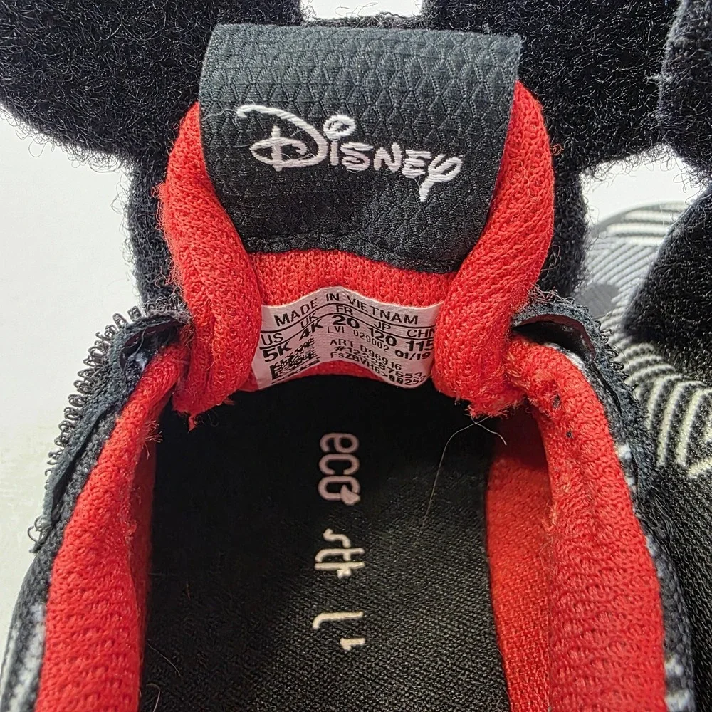 adidas product pair