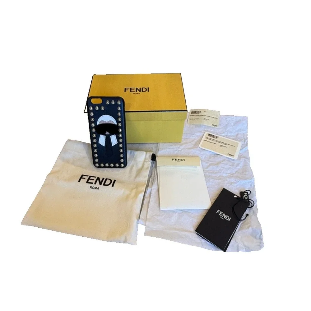 Fendi smartphone karlito