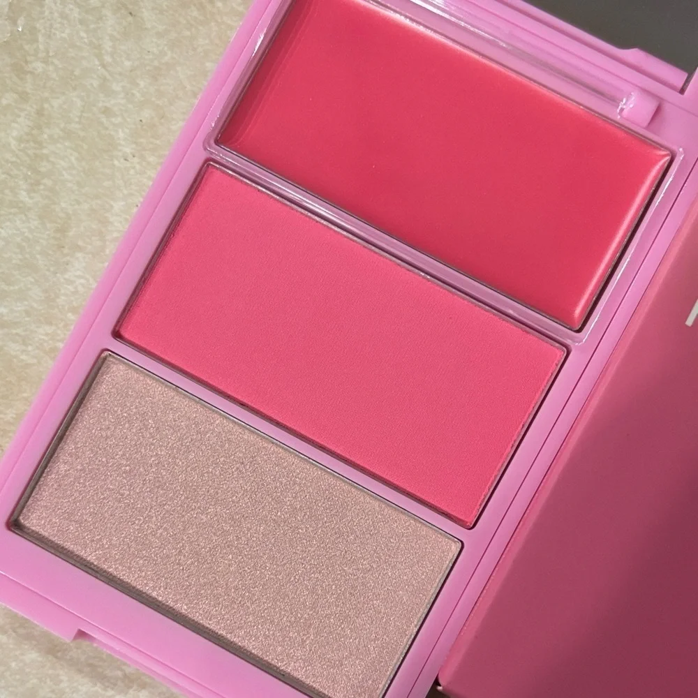 Pear Nova vibrant pink