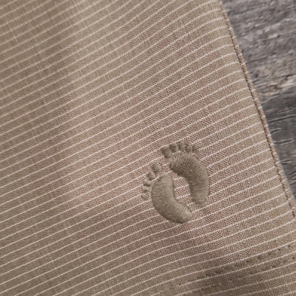 Hang Ten stylish comfortable