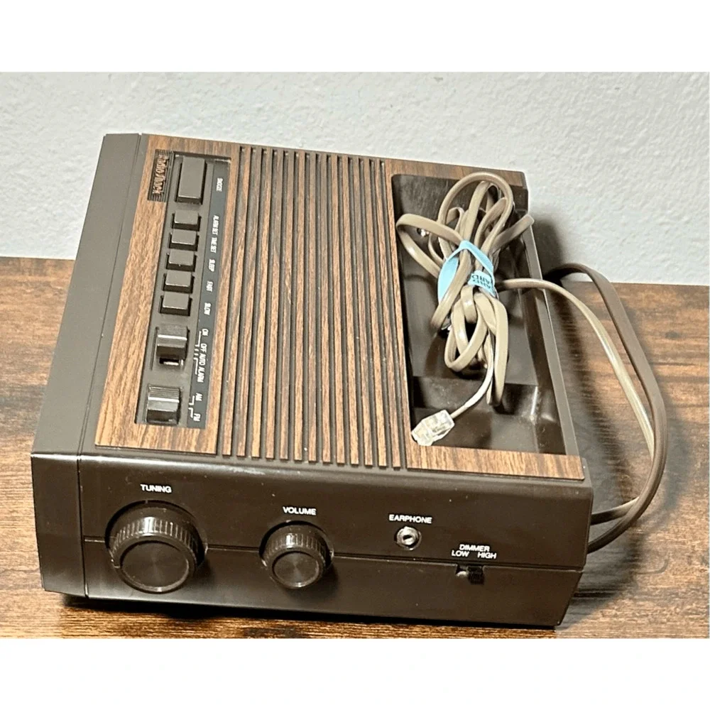 Radio Shack vintage radio