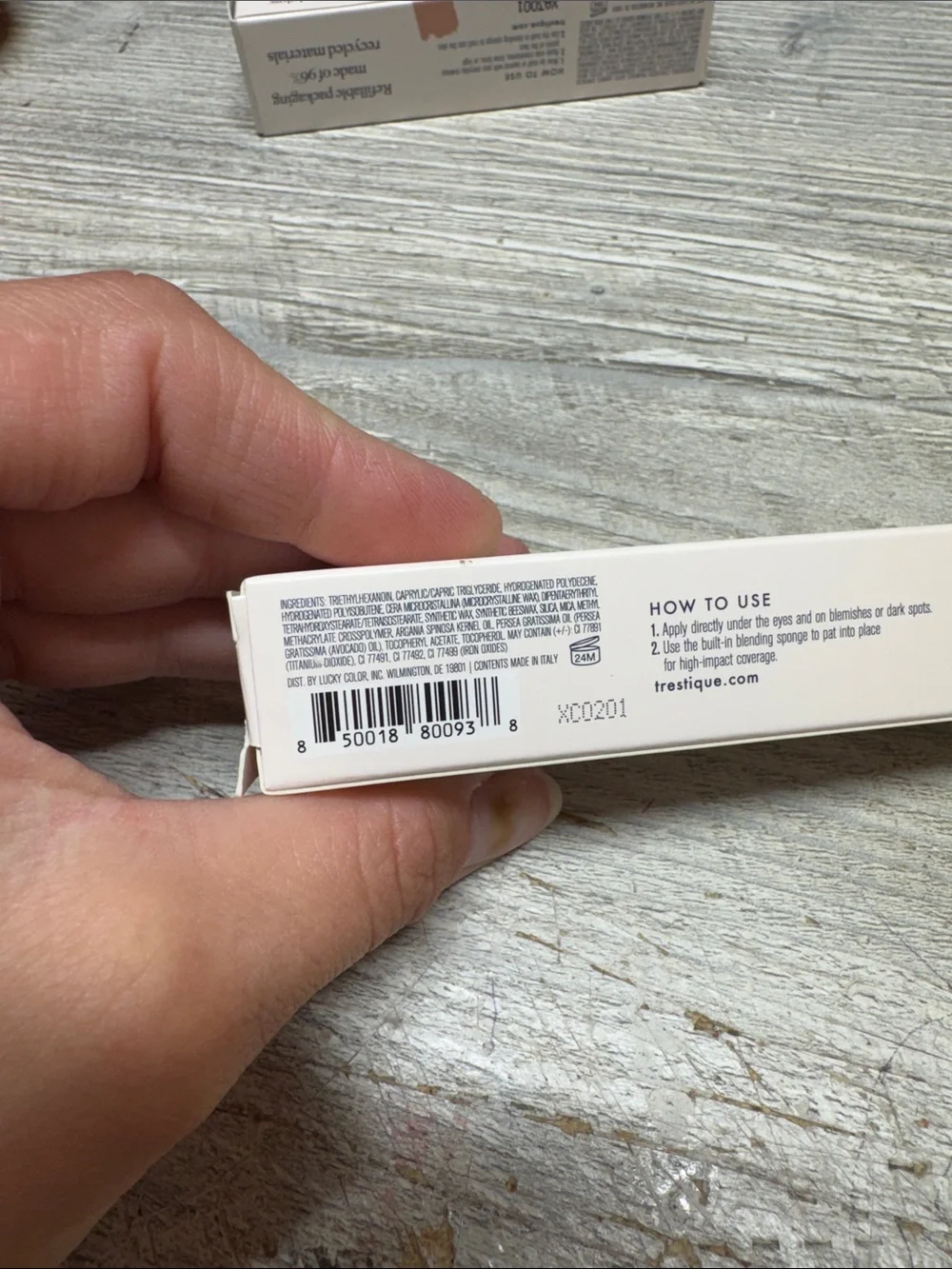treStiQue Beige Refillable Concealer Crayon