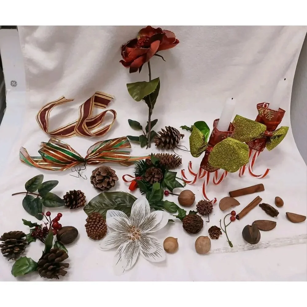VNTG Christmas Decor Accessories Rose Pine cones Ribbons‎ Candycane Candles Nuts