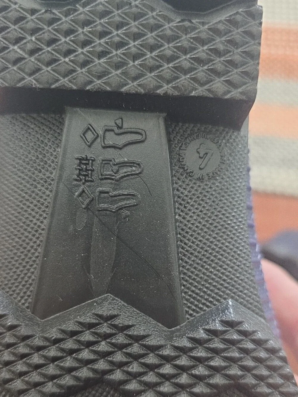 Kamik durable rubber