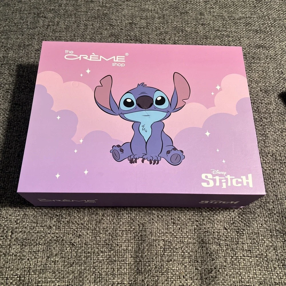 The‎ Creme Shop Disney Stitch Purple Fantasy Spa Set