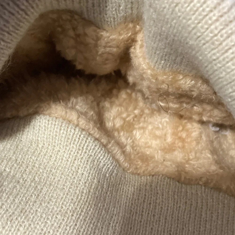 The Unbranded Brand stay cozy