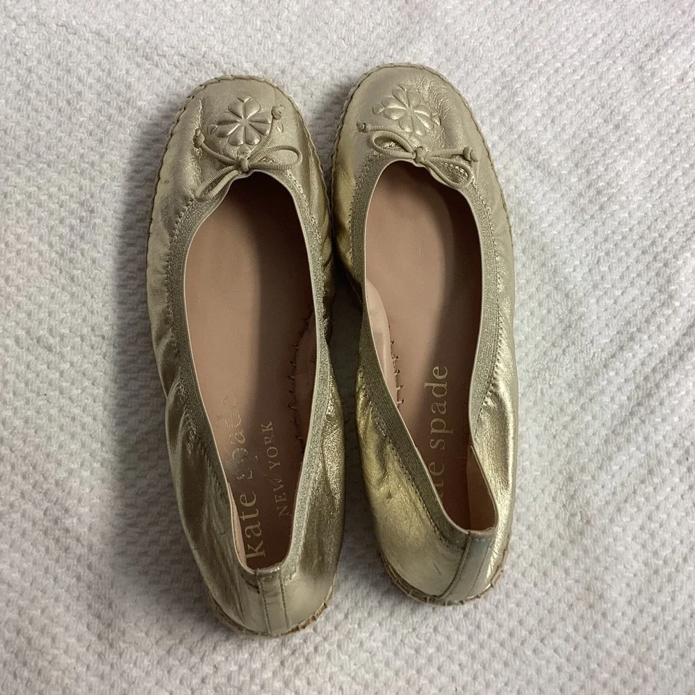kate spade chic comfortable
