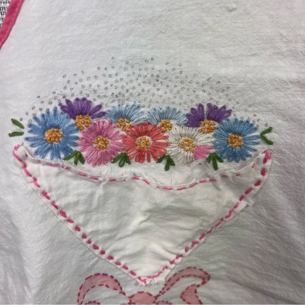 Vintage *vintage embroidered