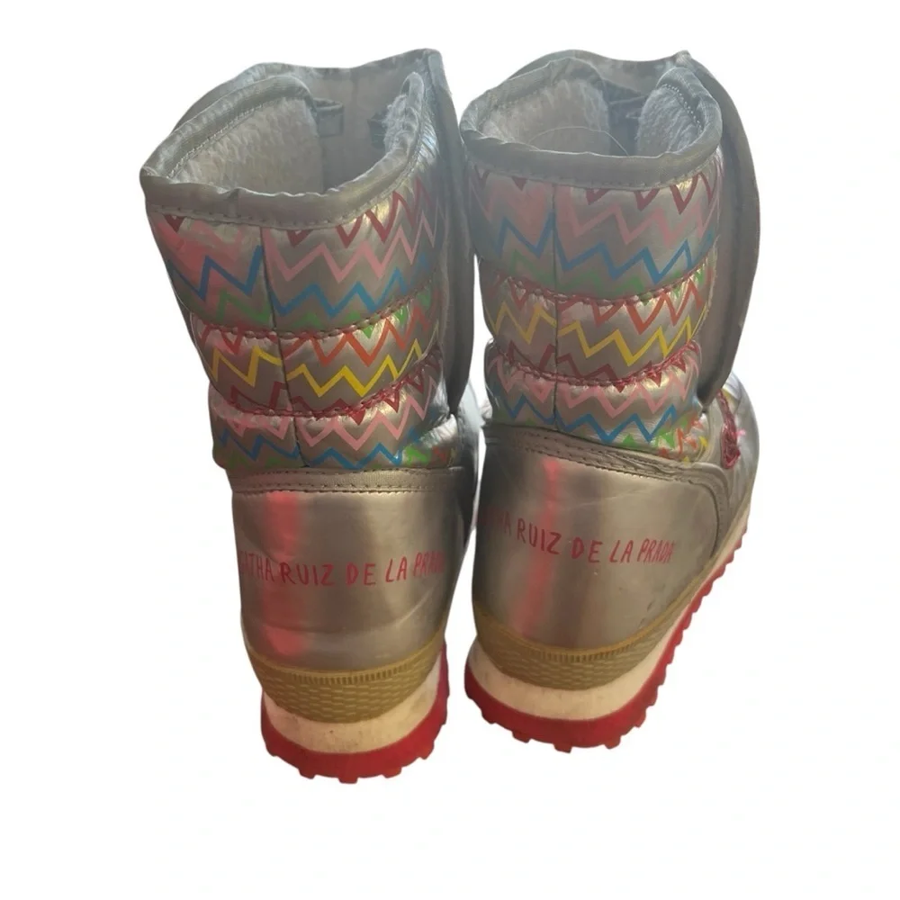 Agatha Ruiz De La Prada bright zigzag