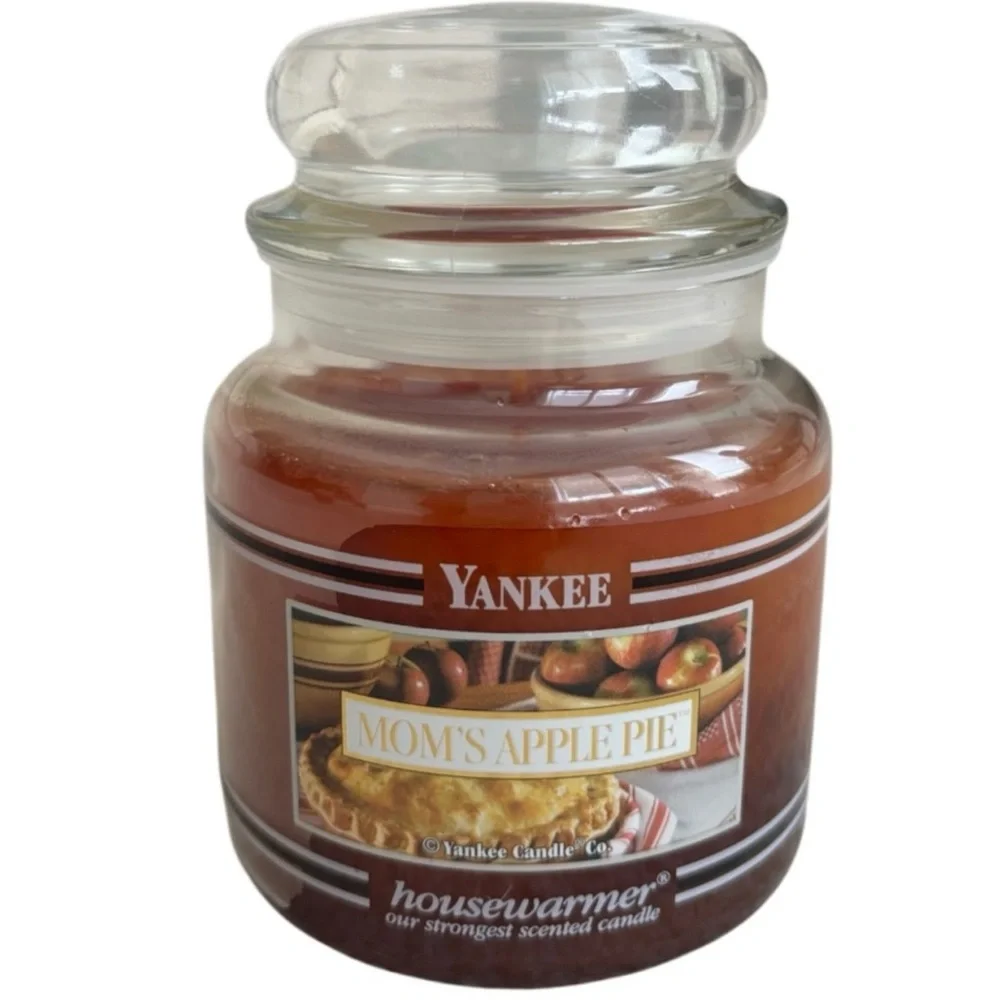 Yankee Candle mom’s yankee cinnamon