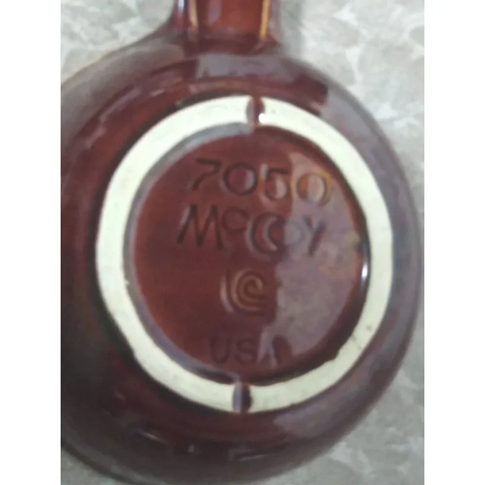 Mccoy vintage 7050