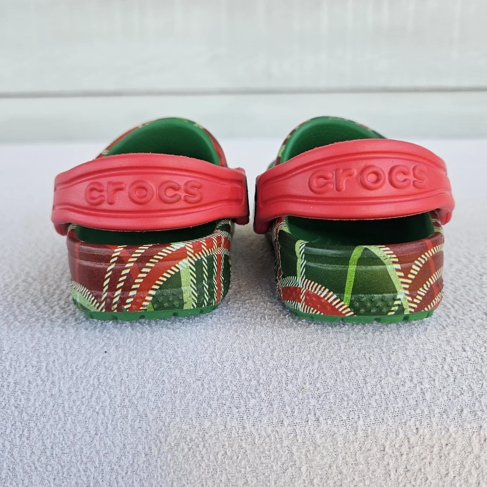 CROCS baya holiday