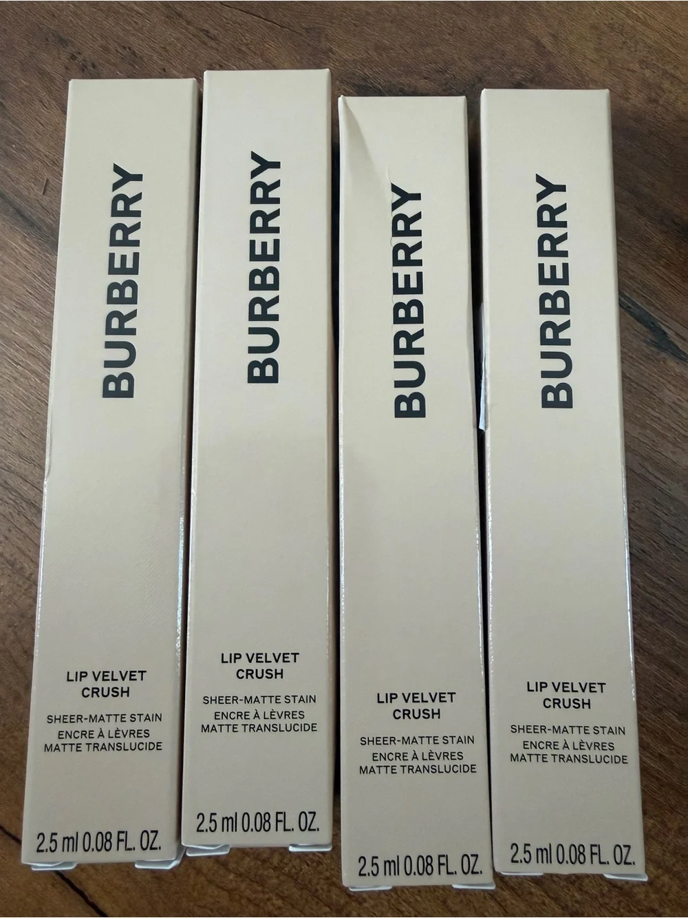 Burberry 4️⃣ available
