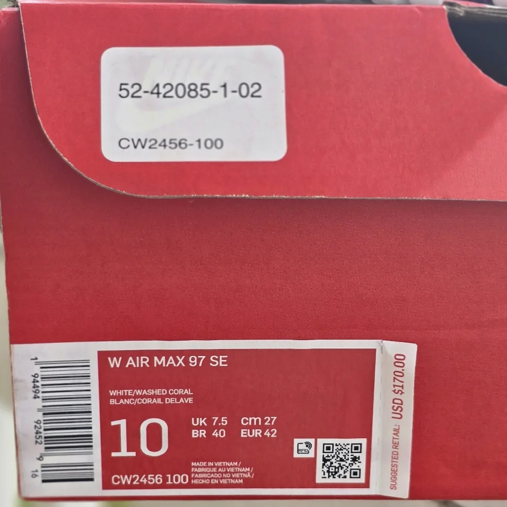 Nike never worn