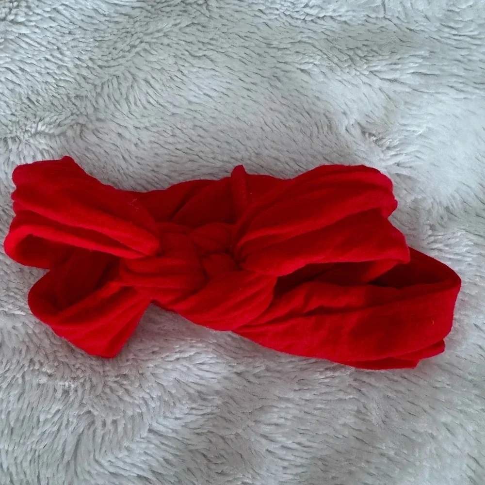 N/A red knotted