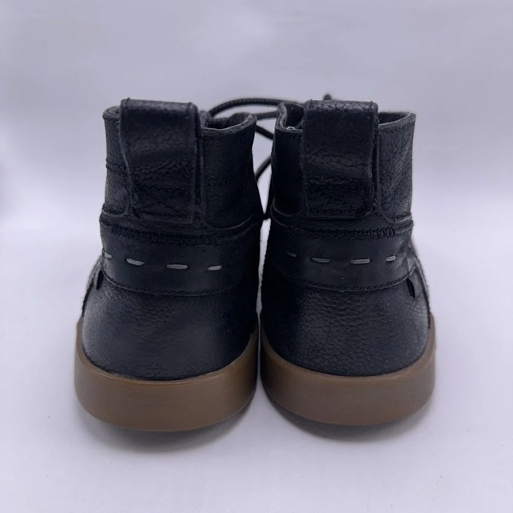 Chaco davis mid