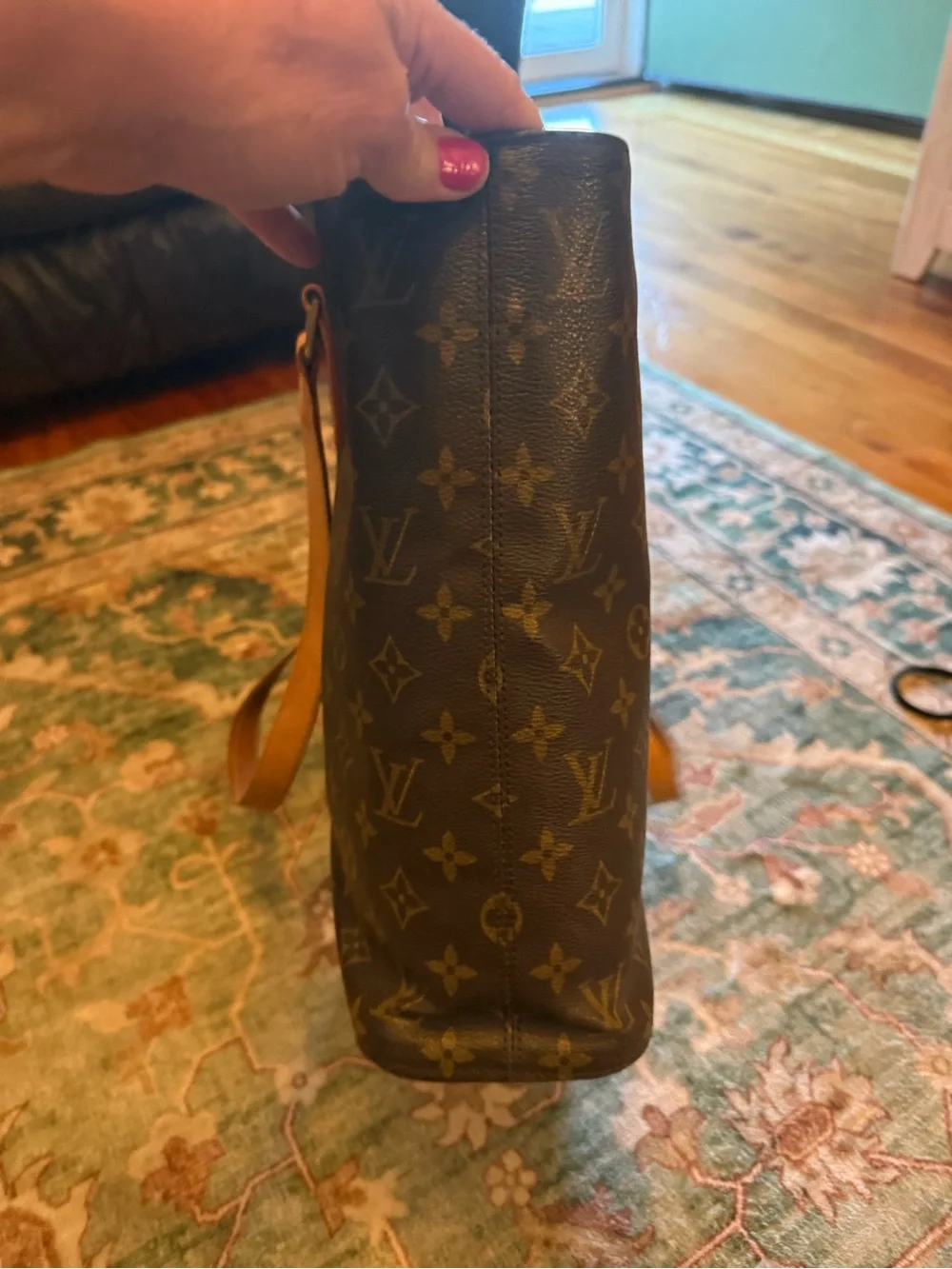 Louis Vuitton iconic louis