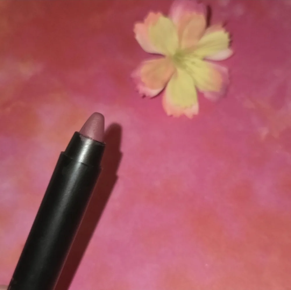 Laritzy Cosmetics $25 means