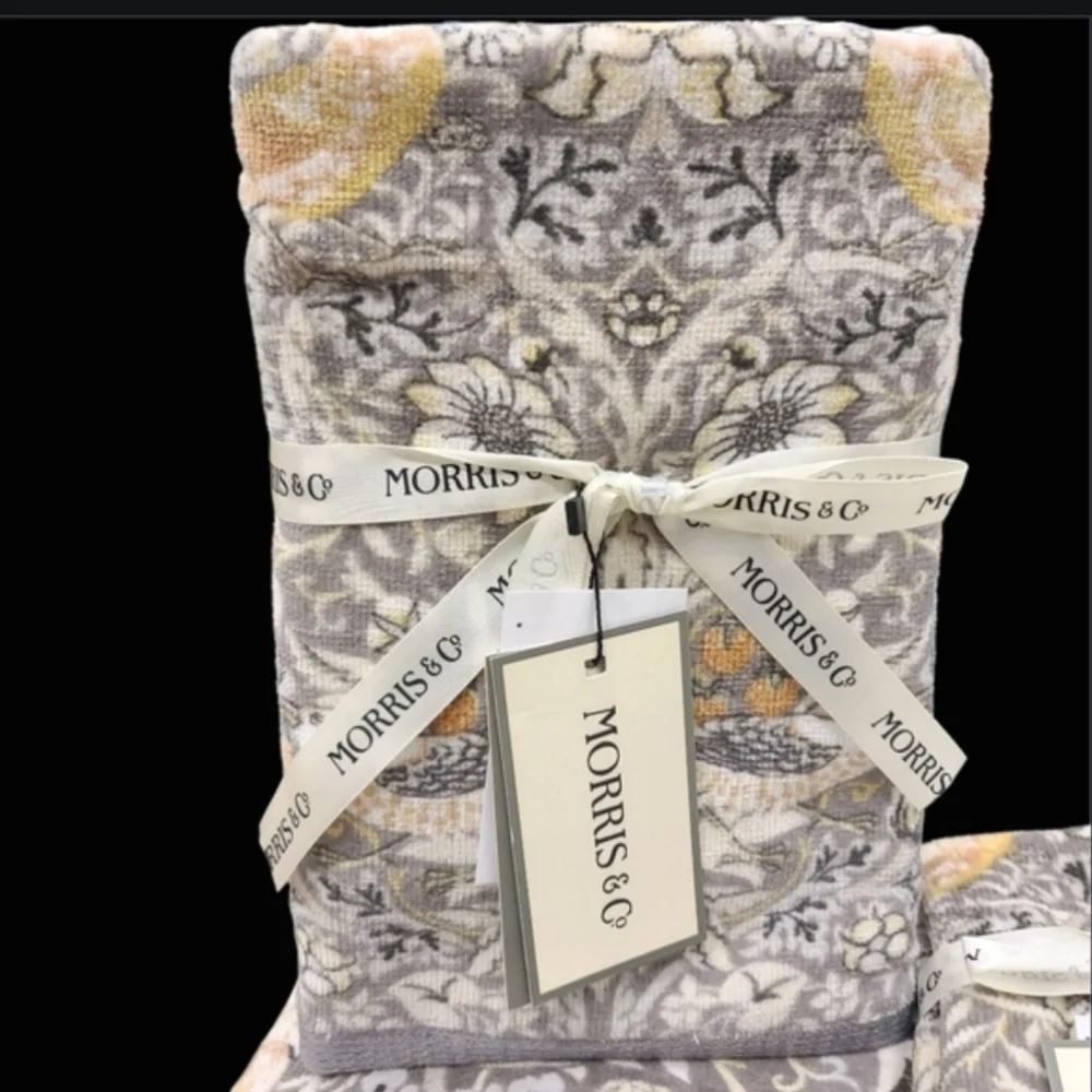 Morris & Co. new tags