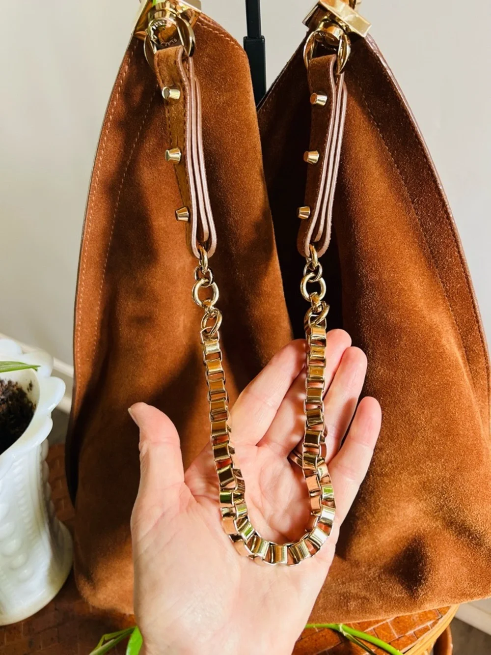 Furla minerva suede