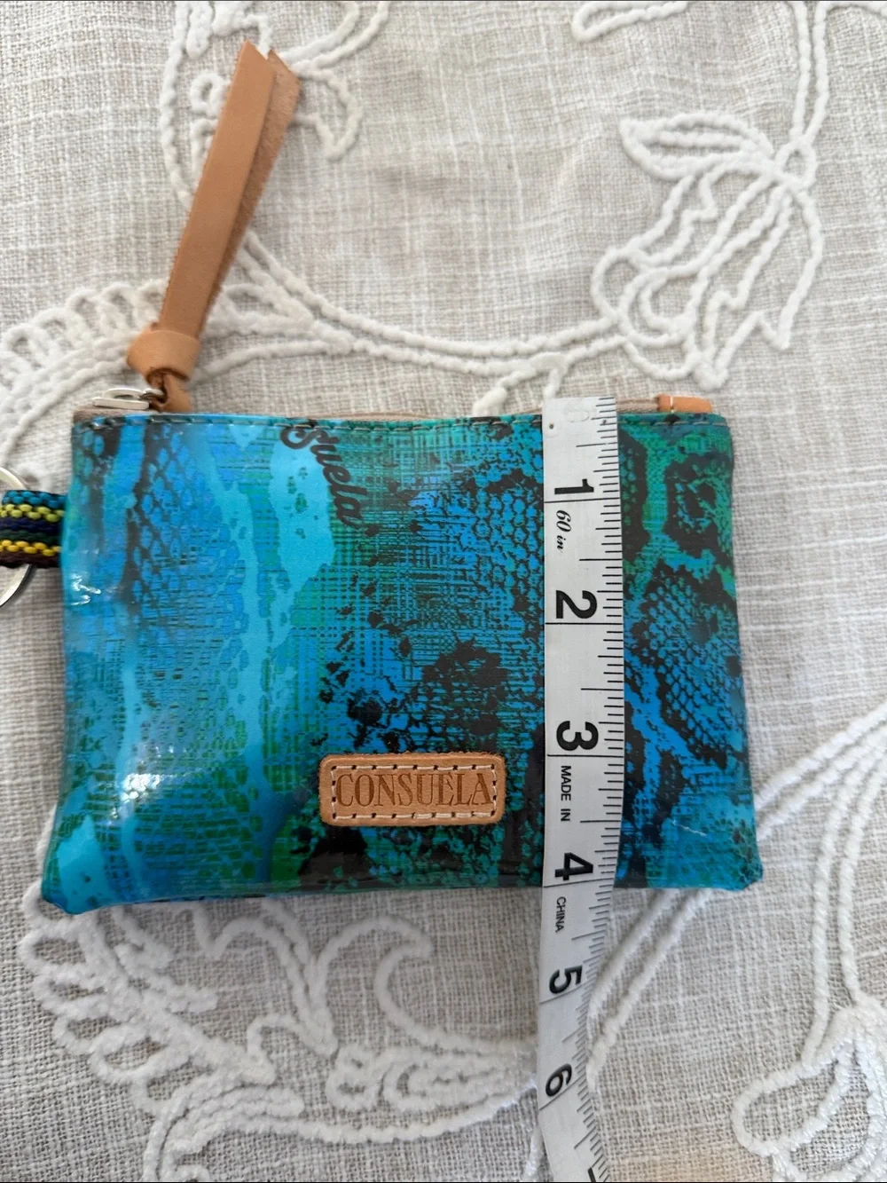 Consuela small zip