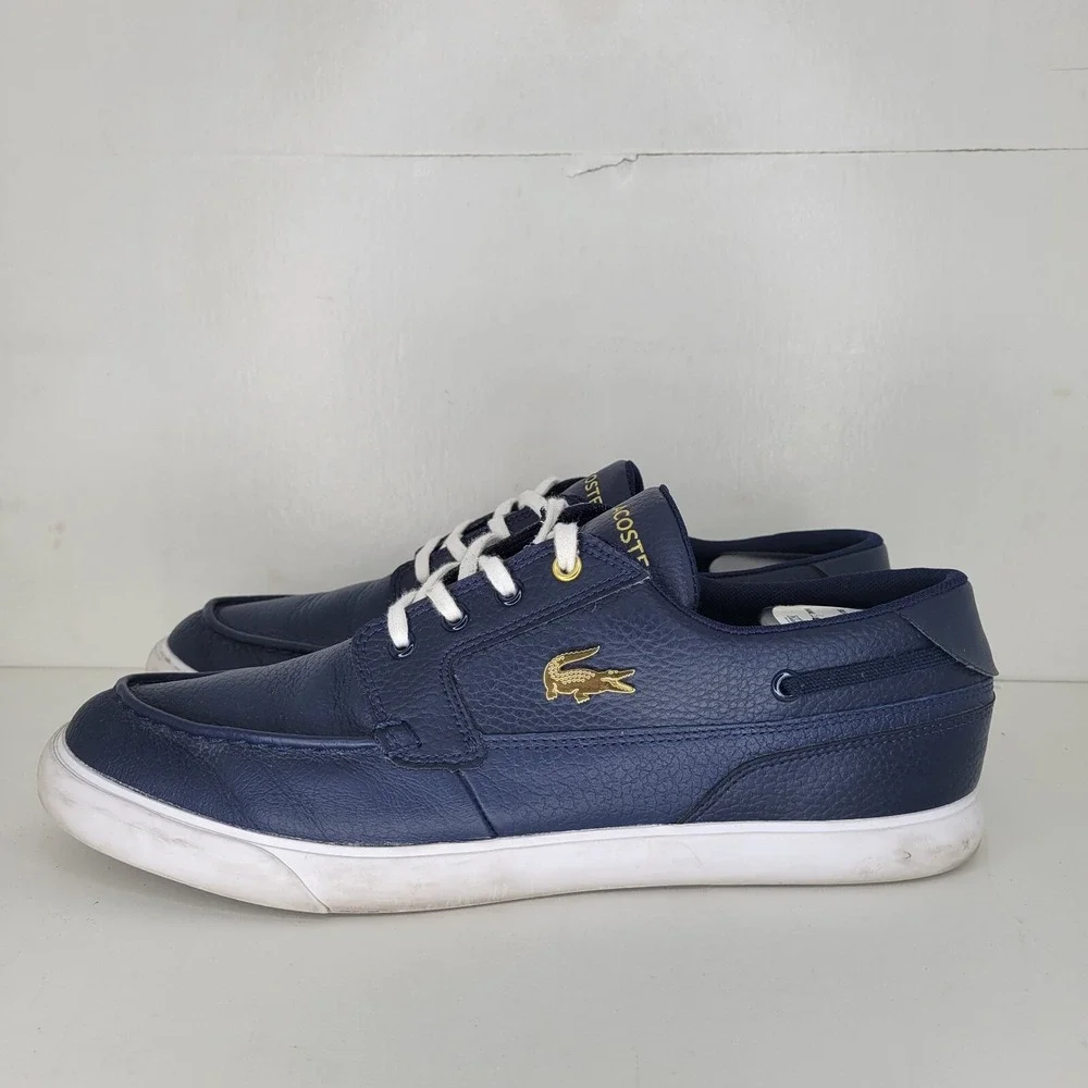 Lacoste looking have