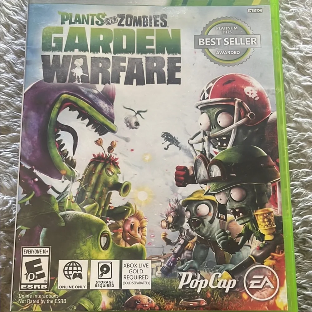 Green Xbox 360 Video Game Plants vs Zombies Garden Warfare