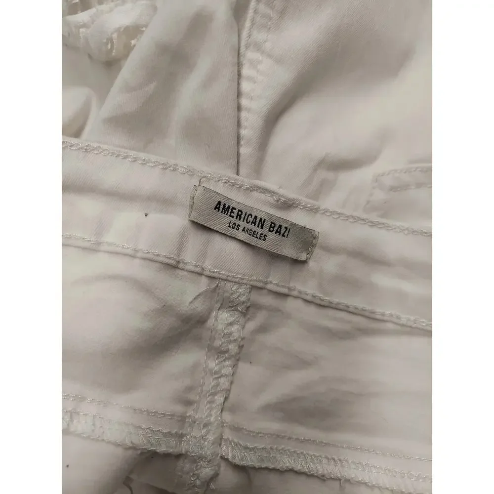 Unbranded make bold