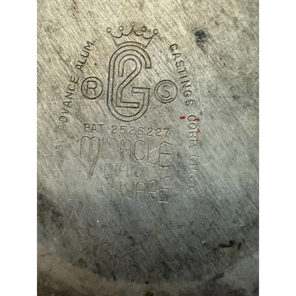 Vintage Bowl‎ by Advance Alum Casting Corp. Chgo. Miracle Maid Cookware