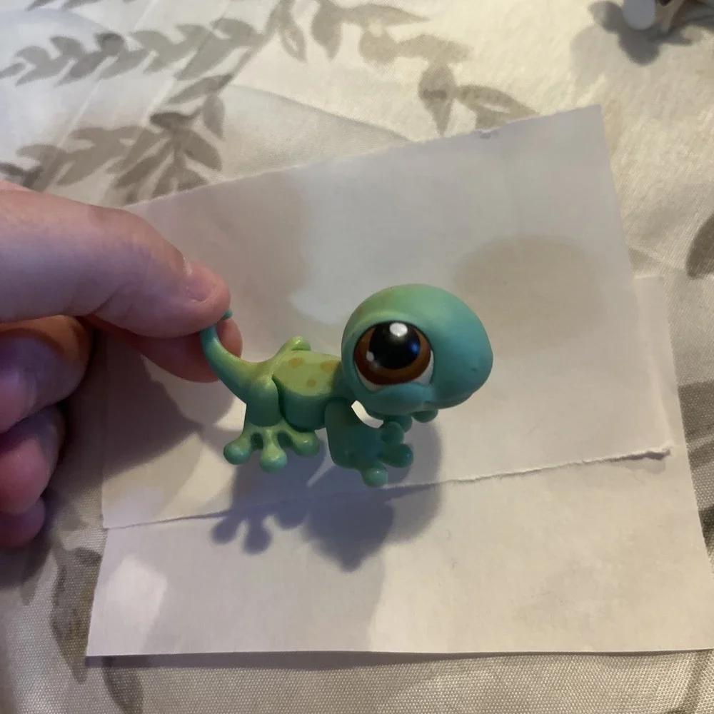 GECKO #111 - Authentic Littlest Pet Shop - Hasbro LPS