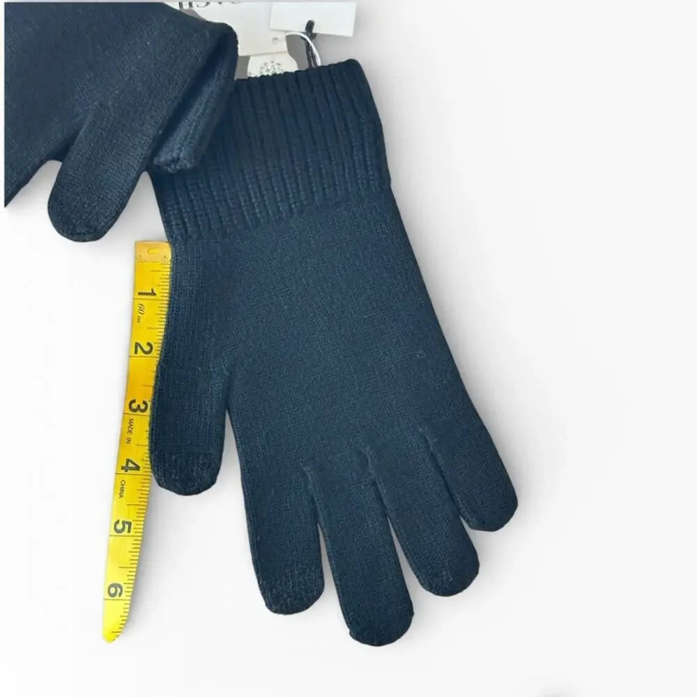 Coach knit tech