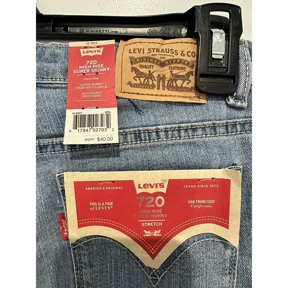 Levis levi 720