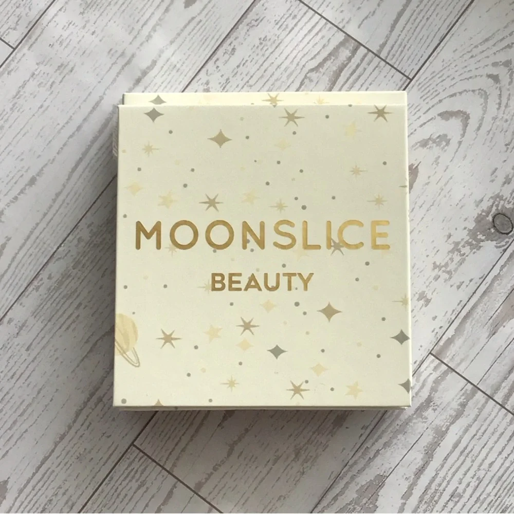 Moonsplice compact blush