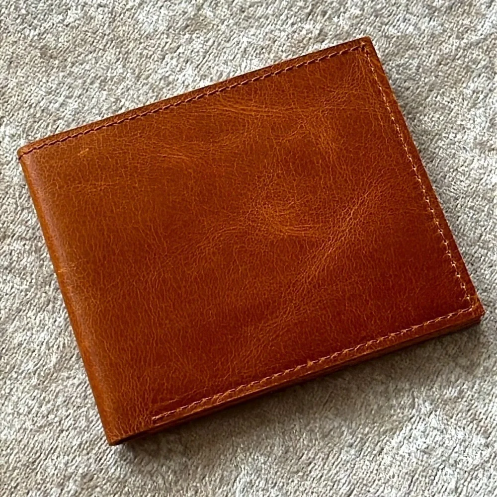 NWOT Genuine Leather Men’s Bifold Wallet Cognac Vintage Slim Minimalist