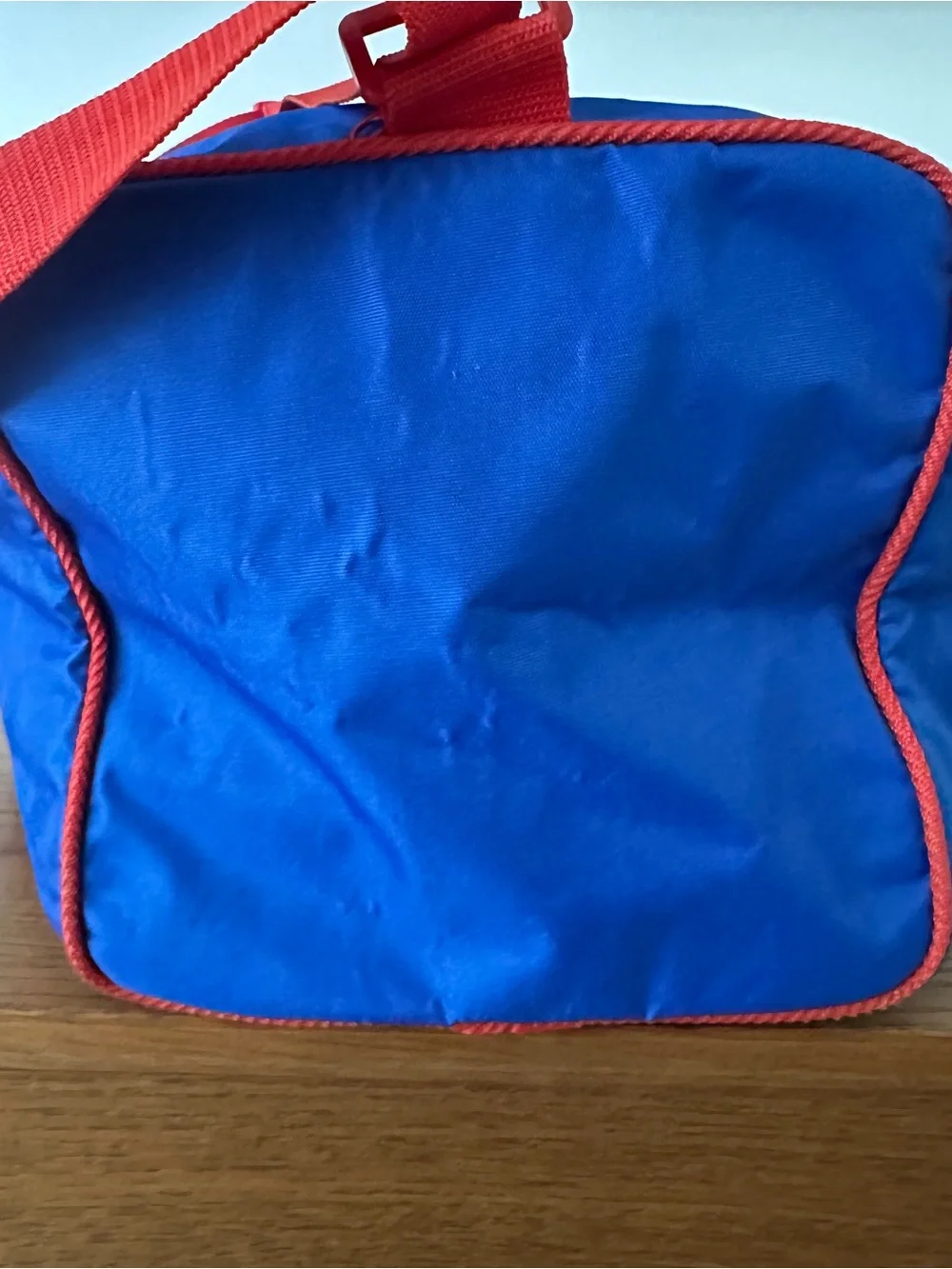 Champion durable duffel