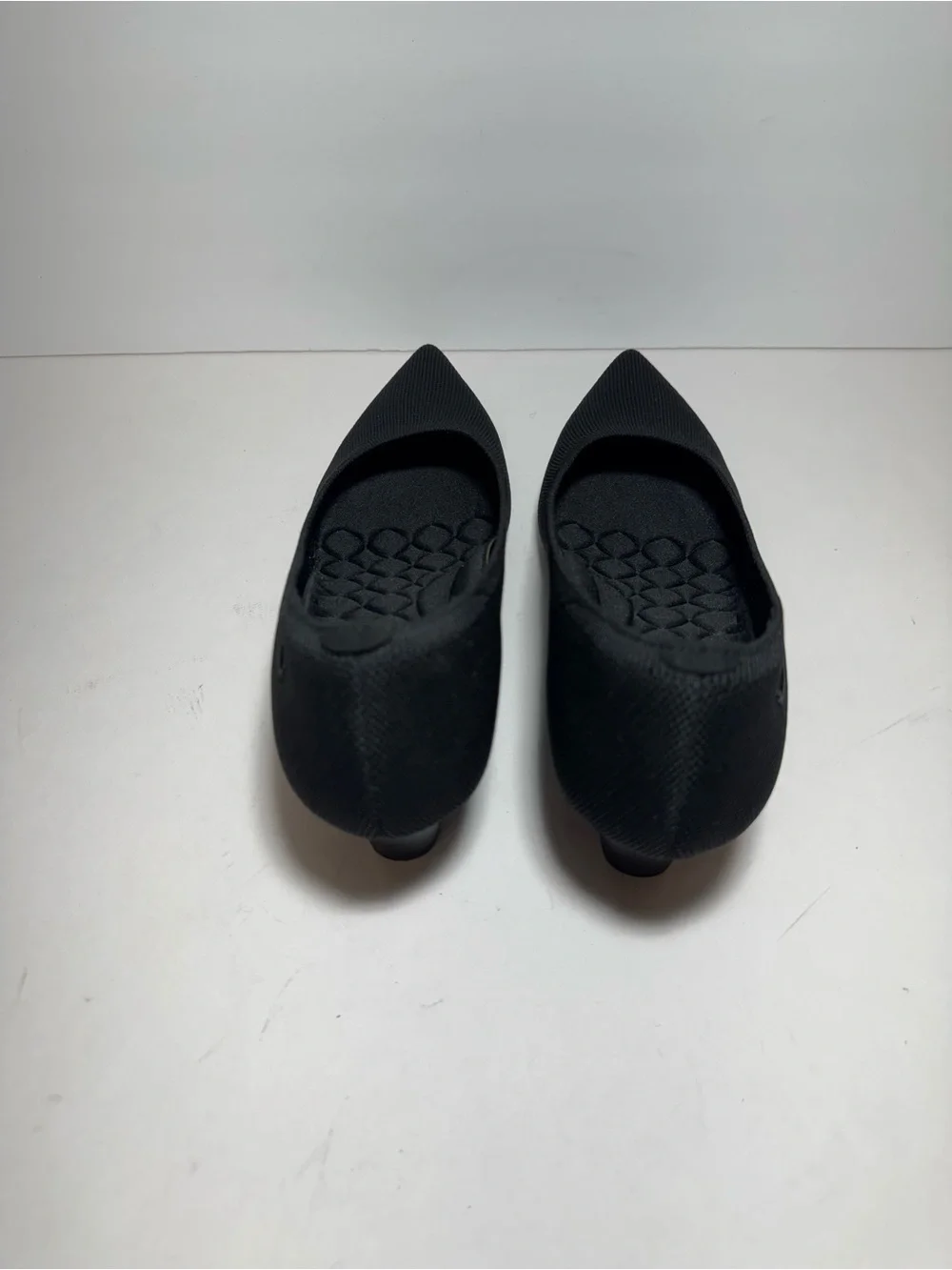 Vivaia pointed toe