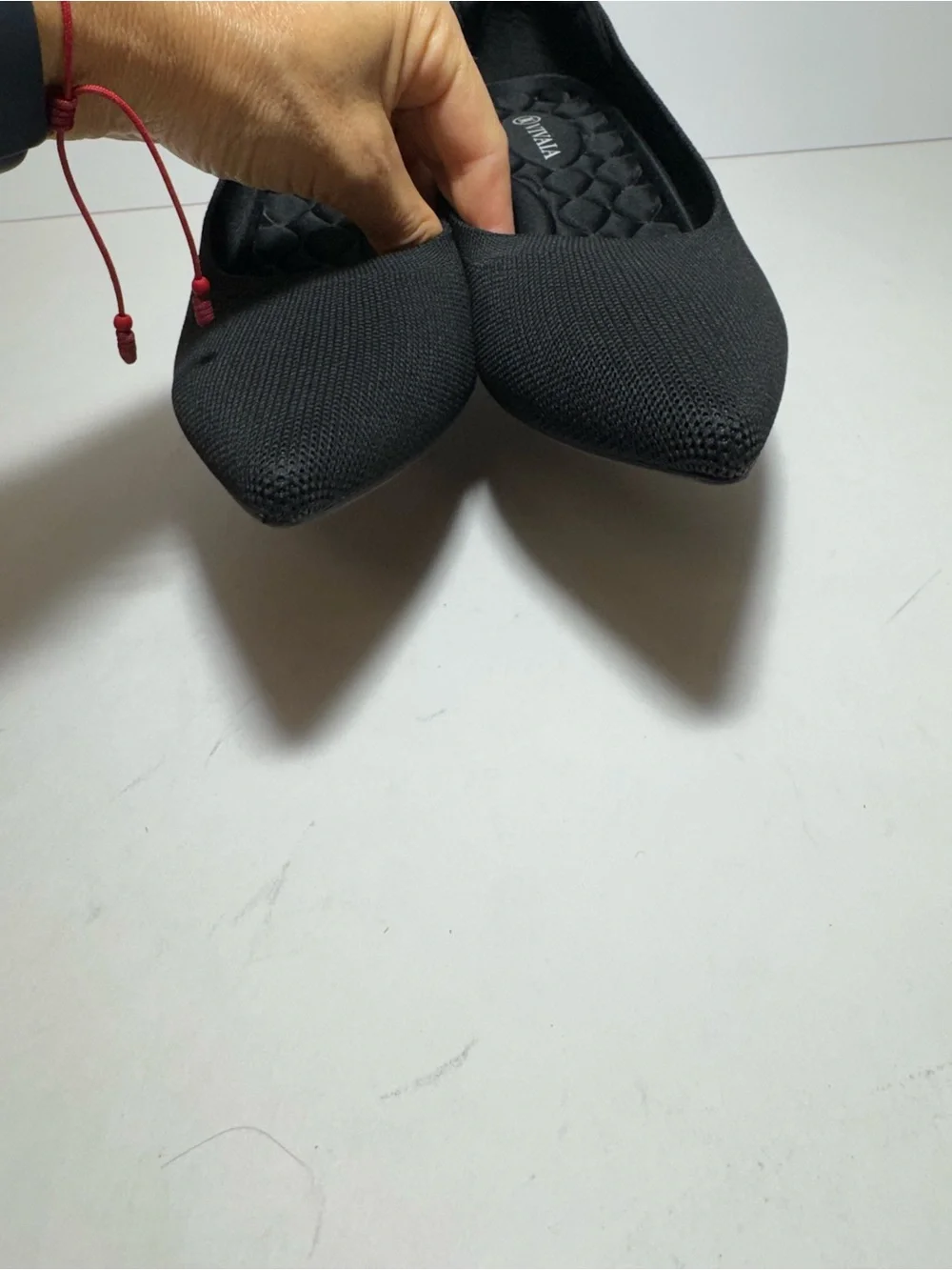 Vivaia pointed toe