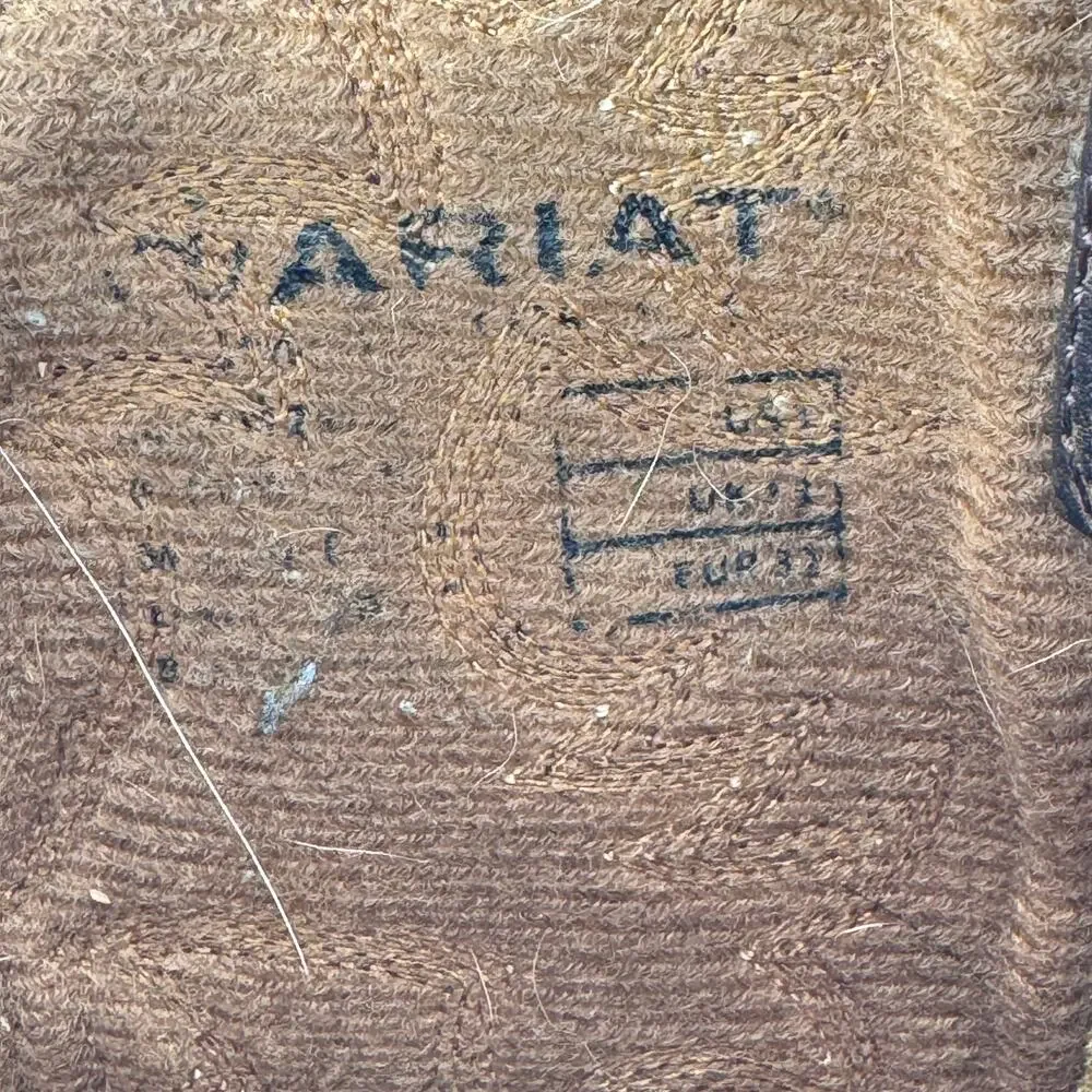 Ariat mid we all