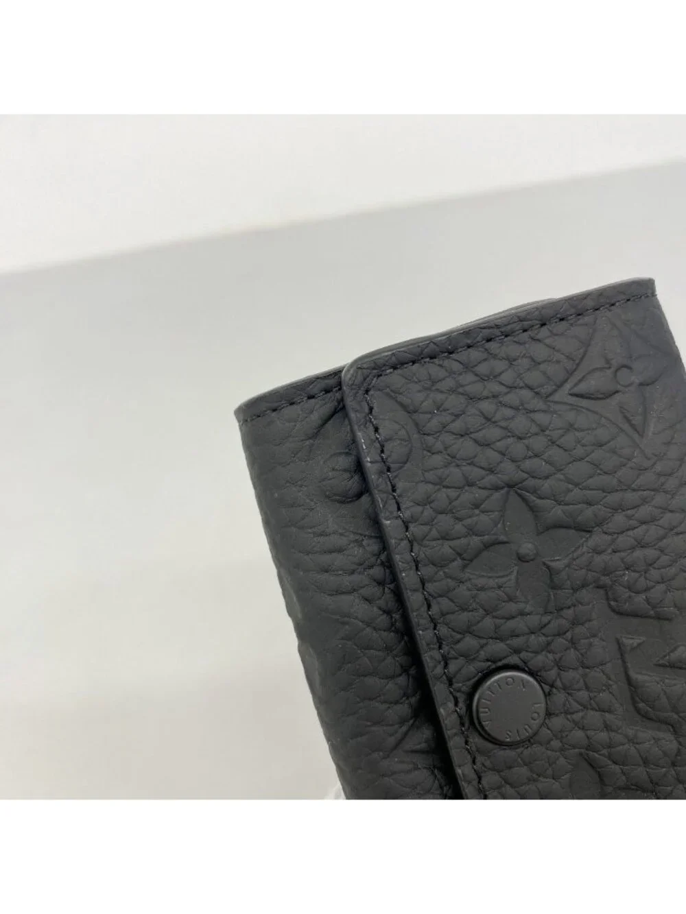 Louis Vuitton this authentic