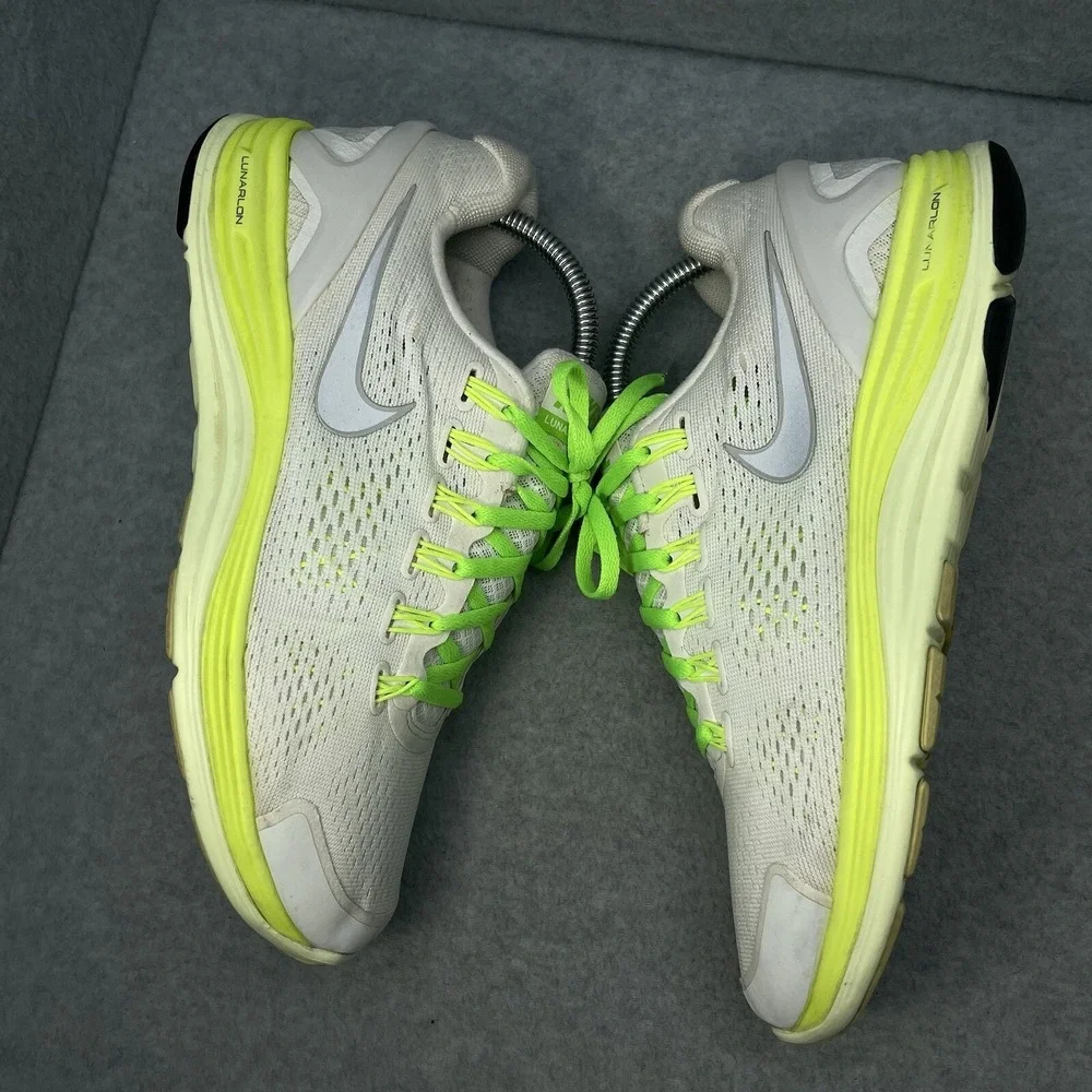 Nike step into