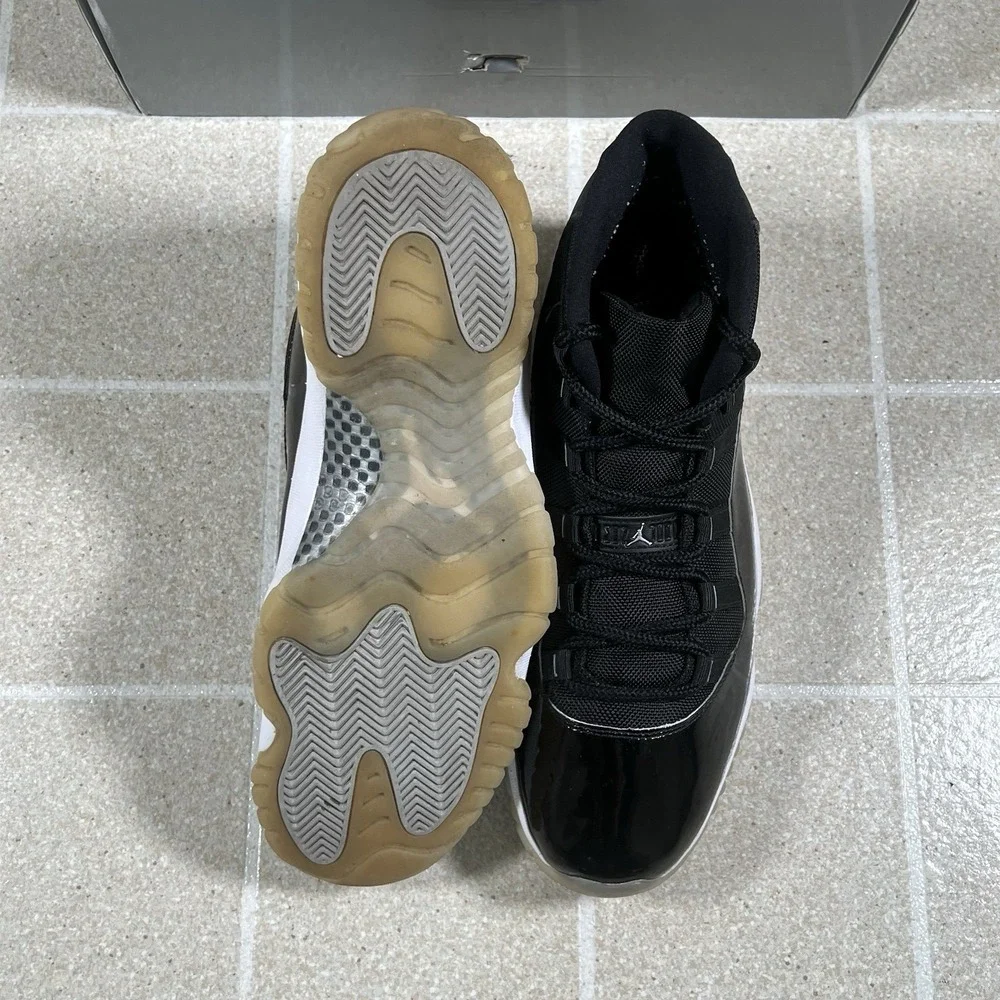 Jordan worn but