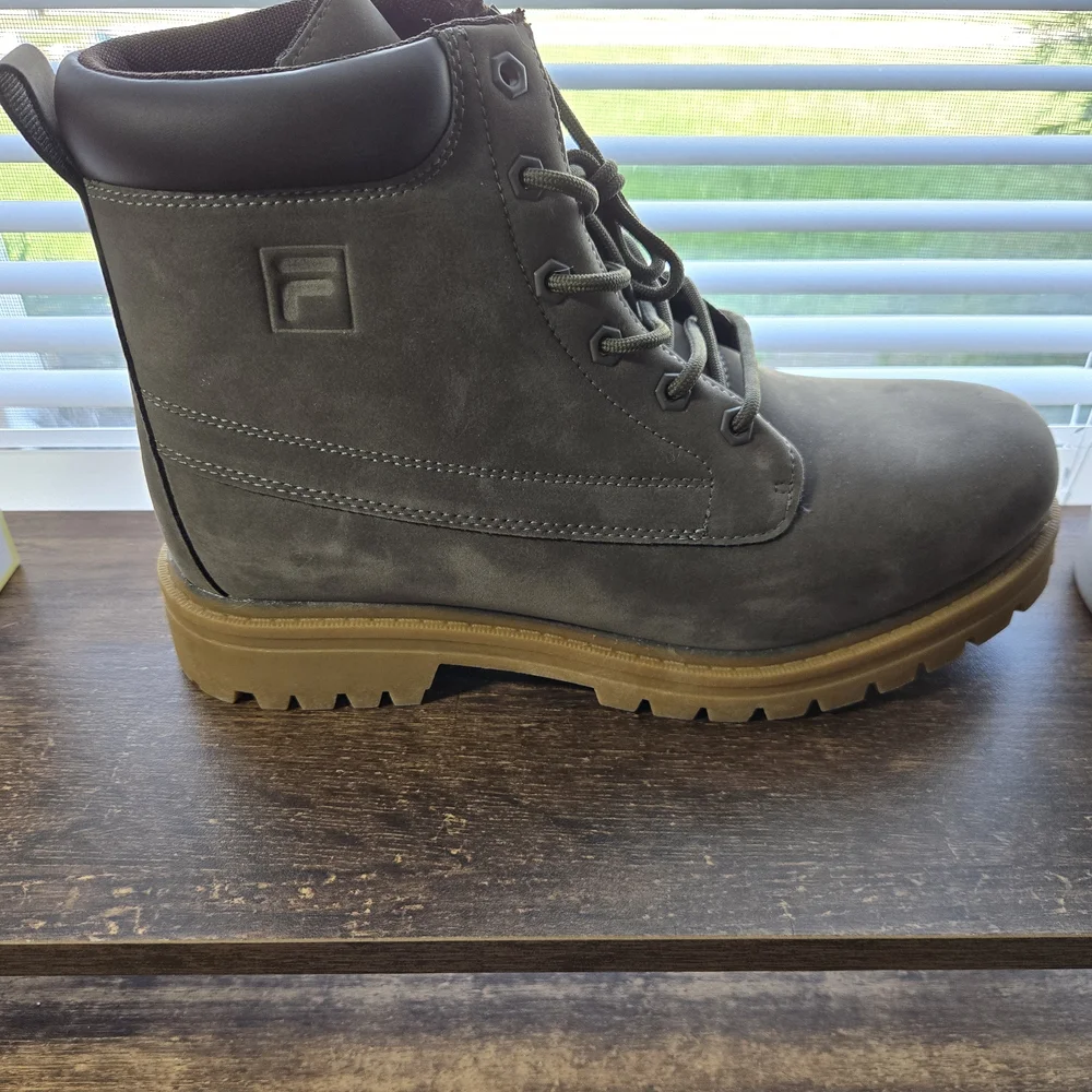 Fila Men's Charcoal‎ and Tan Boots