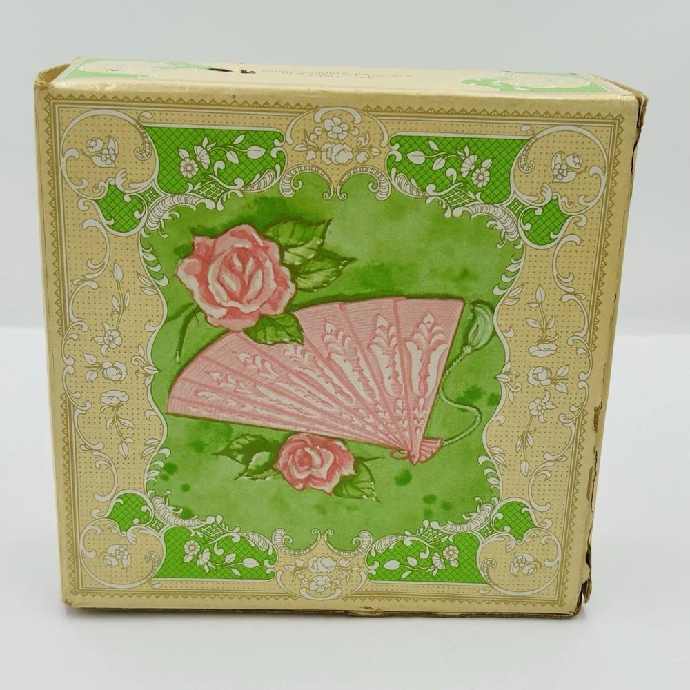 1970's Avon Hostess Fancy Soap Set NIB Fan-Shaped Glass Dish 5 Pink Soaps Retro