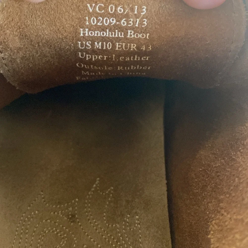 OluKai men’s brown