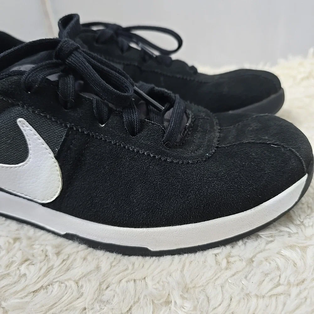 Nike golf shoes