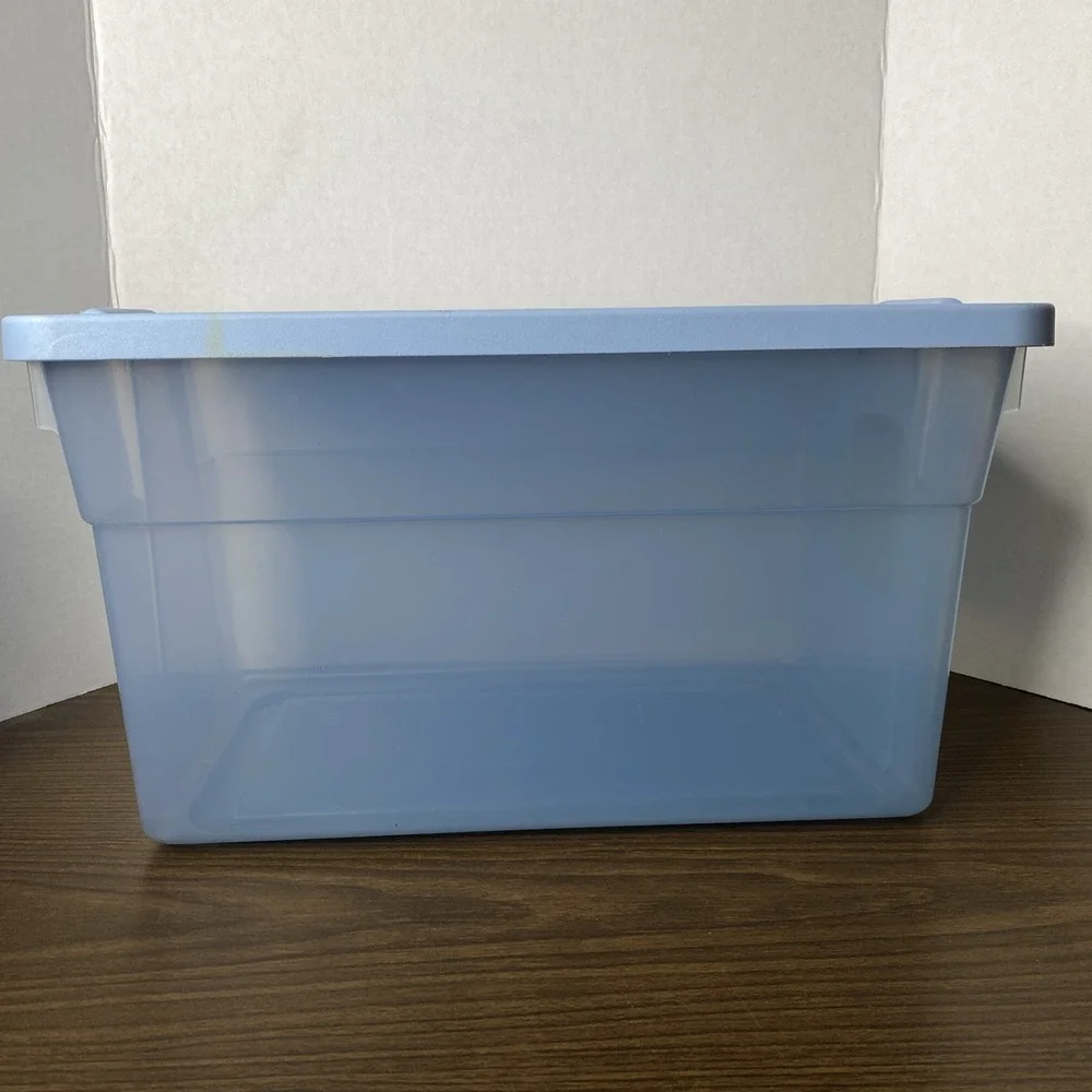 Rubbermaid preowned vintage