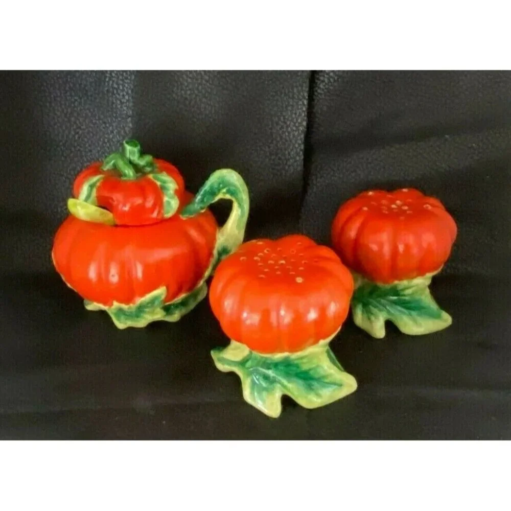 Unknown vintage pumpkin