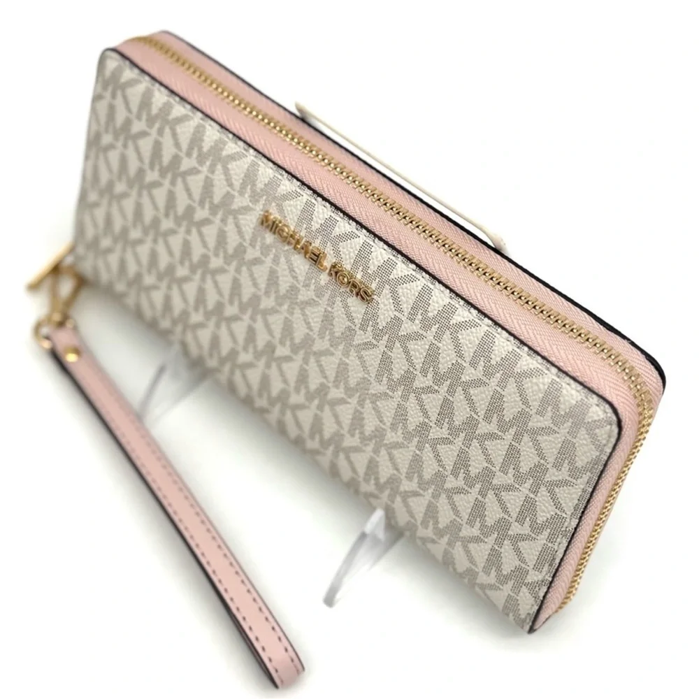 Michael Kors multiple features logo