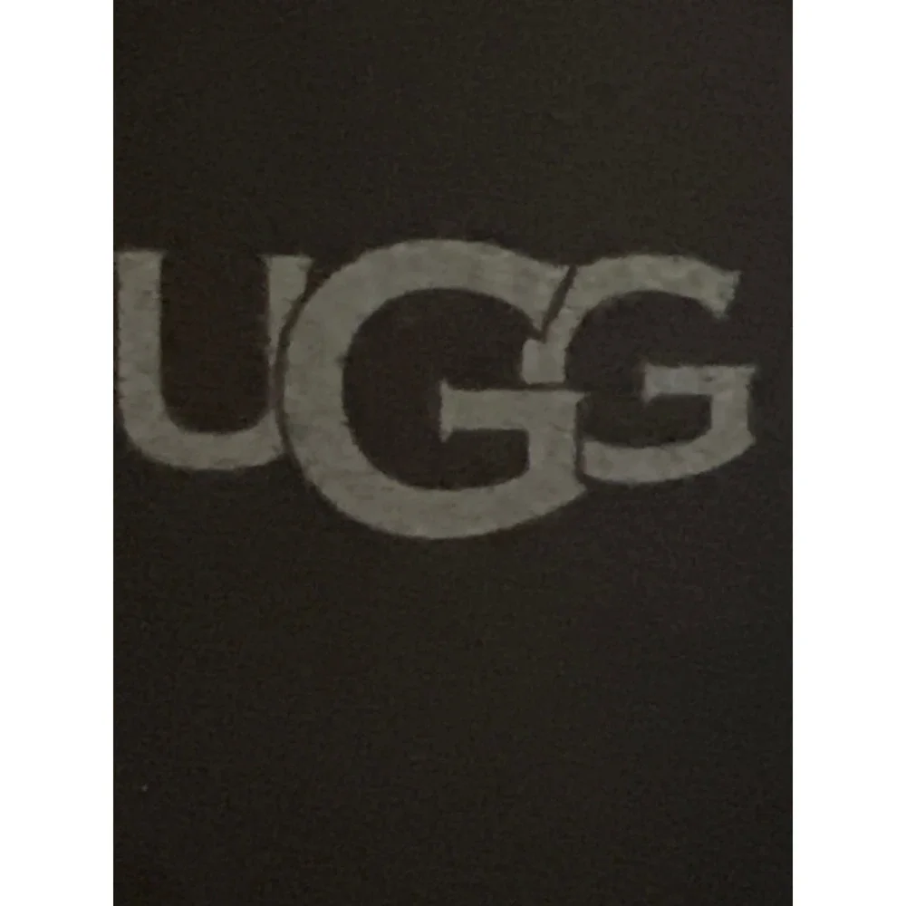 UGG silhouette outsole